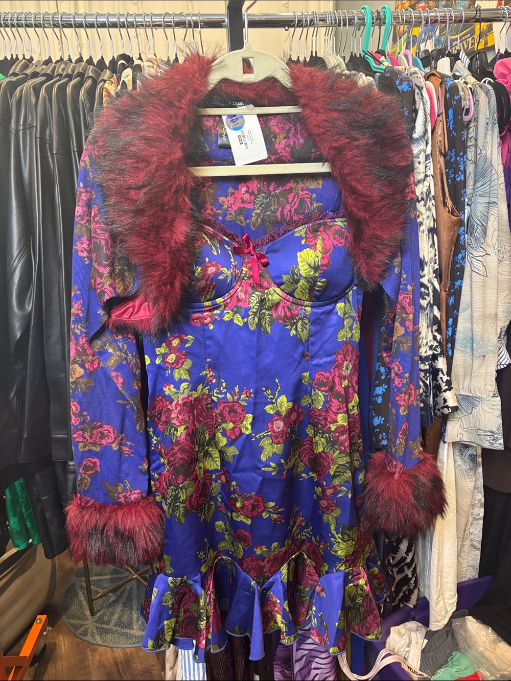 Betsey Johnson Floral Long Sleeve Dress 2 piece Burgundy Faux Fur